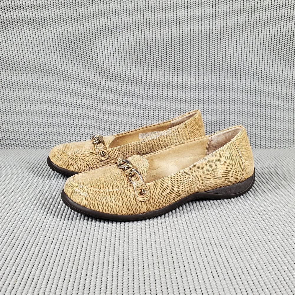 Vionic Alda loafers